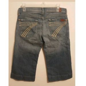 7FAM Dojo Distress Crop Capri Jean 7ForAllManKind
